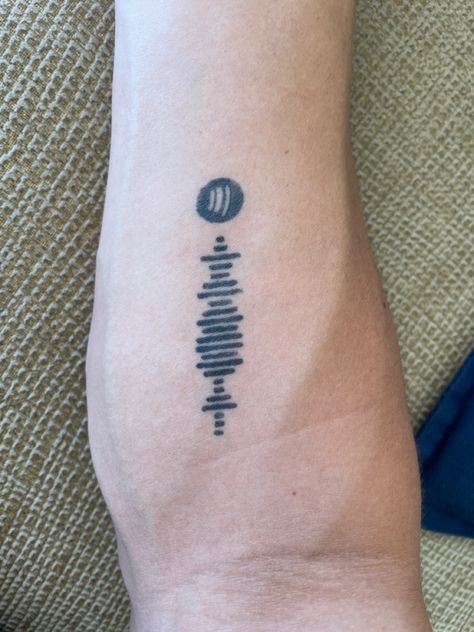 Spotify Song Tattoo, Spotify Code Tattoo, Spotify Tattoo, Spotify Barcode Tattoo, Sound Waves Tattoo, Spotify Sound Wave Tattoo, Sound Wave Tattoo Ideas, Voice Tattoo Sound Waves, Tats With Meaning