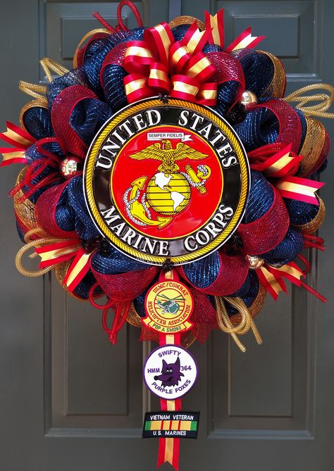 U.S. Marine Corps Wreath with Patches. ChanceyCreations on Etsy. https://www.etsy.com/shop/ChanceyCreations?ref=hdr_shop_menu Marine Corps Christmas Wreath, Marine Corps Wreath Diy, Usmc Crafts, Usmc Wreath, Marine Wreath, Marine Corps Retirement, Marine Christmas, Deployment Party, Marine Family