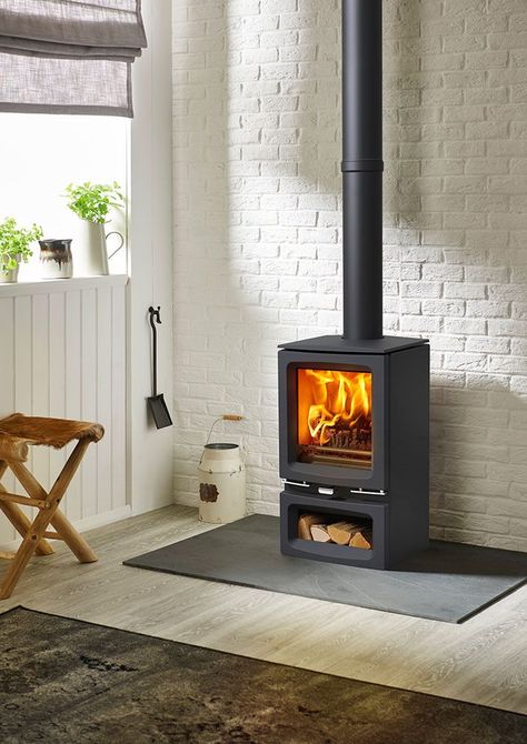 Small Wood Burning Stove, Wood Burning Stoves Living Room, Small Wood Stove, Wood Stove Fireplace, Small Fireplace, Fireplace Logs, Wood Heater, Freestanding Fireplace, Multi Fuel Stove