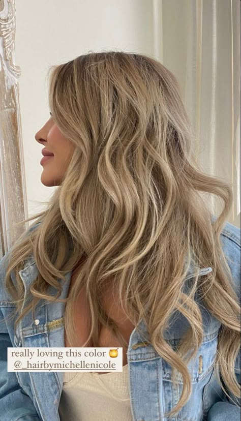 Sandy Blonde Hair, Beige Blonde Hair, Summer Blonde Hair, Dark Blonde Hair Color, Bronde Hair, Golden Blonde Hair, Dyed Blonde Hair, Curls Hairstyles, Sandy Blonde