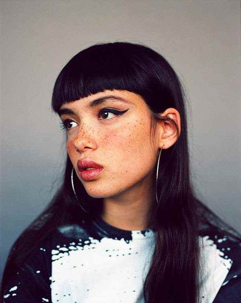 Bold Bangs, Grunge Hair, Portrait Inspiration, Beauty Inspiration, Pretty Face, Kendall Jenner, Makeup Inspiration, Pretty People, Hair Inspiration