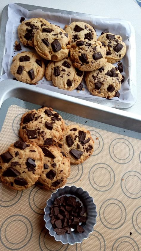 crunchy choco chip cookies Chocochips Cookies, Choco Chips, Chips