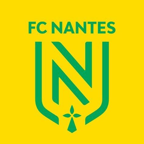 Nouveau logo du FC Nantes : vous validez ? France Wallpaper, Football Troll, Alan Lee, Fc Nantes, Type Logo, Railway Posters, Football Logo, Soccer Club, Football Wallpaper