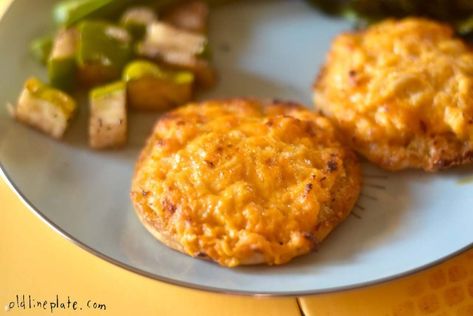 aka Crabbies English Cheese, Cheddar Recipes, Crab Appetizer, English Muffin Recipes, Authentic Chinese Recipes, Starting Line, Chinese Recipes, Cheese Spread, English Muffin