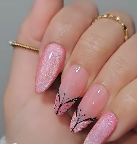 Cutesy Nail Art, Nail Art Designs Butterfly, Butterfly Nails Pink, Sept Nails, Mary Nails, Cutesy Nails, Matte Nails Glitter, April Nails, Butterfly Nails