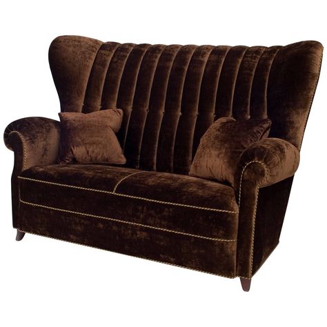 Classic Furniture Design, Velvet Loveseat, Modern Loveseat, Futon Sofa, Brown Velvet, Cafe Chairs, Art Deco Furniture, Beautiful Chair, Italian Furniture