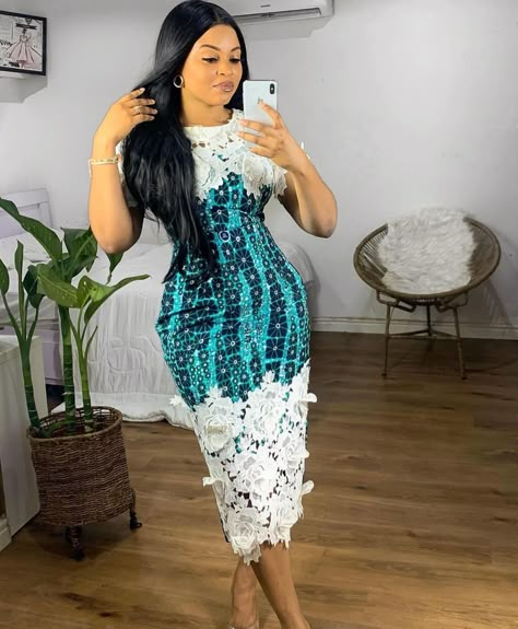 Latest Ankara style 2023 Simple Lace Gown Styles, Simple Lace Gown, Kitenge Designs Dresses, Latest Ankara Style, Lace Short Gown Styles, African Shift Dress, Short Gown Styles, Short Ankara Dresses, Lace Dress Classy