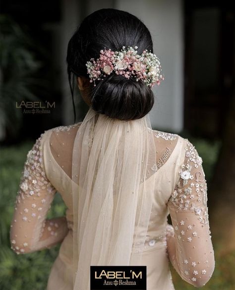 Christian Wedding Hairstyles Indian, White Gown Wedding Hairstyles, Christian Gown Hairstyle, Bridal Hairstyles Christian, Bridal Hairstyle Christian Wedding, Hair Styles For Christian Bride, Christian Bridal Hairstyles For Saree, Christian Wedding Hairstyles For Saree, Christian Bride Hairstyle For Gown