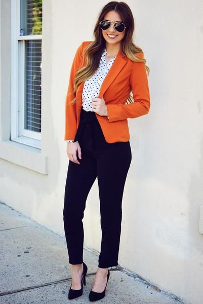 Orange Blazer Outfits, Work Outfits Frauen, Jury Duty, Classy Business Outfits, Classy Yet Trendy, Business Professional Outfits, Blazer Outfits For Women, Look Jean, Orange Blazer