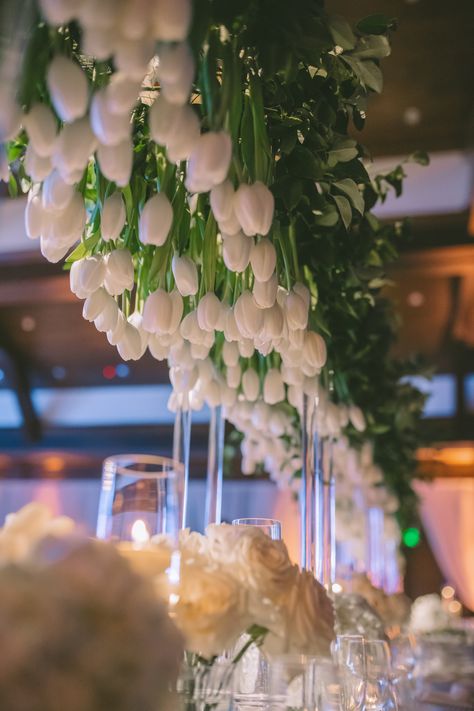 Hanging Tulips Wedding, Tulips In Wedding, Wedding Centerpieces Tulips, White Tulips Wedding Decoration, Tulip Wedding Decor, Tulip Installation, Tulip Wedding Theme, Tulip Centerpieces Wedding, Tulip Wedding Decorations