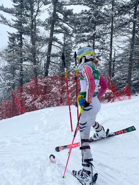 Ski Racer Aesthetic, Alpine Skiing Racing, Ski Racing Aesthetic, Snow Boarding Aesthetic, Ski Quotes, Ski Girls, Skiing Quotes, Volleyball Beach, Ski Pics