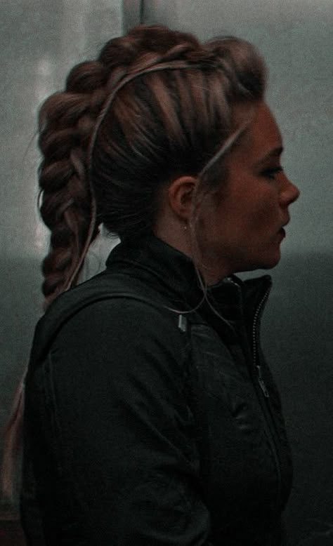 Black Widow Braids, Sleek Prom Hair, Volleyball Stuff, Yelena Belova, Peinados Recogidos, Black Widow Marvel, Work Hairstyles, Marvel Stuff, Marvel Women