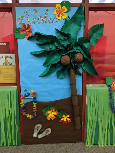 Hawaii Theme Room Ideas, Hawaii Theme Classroom, Luau Bulletin Board Ideas, Luau Door Decorations, Luau Door Decorations Classroom, Hawaiian Door Decorations Classroom, Hawaii Door Decorations Classroom, Aloha Bulletin Board Ideas, Hawaiian Bulletin Board Ideas