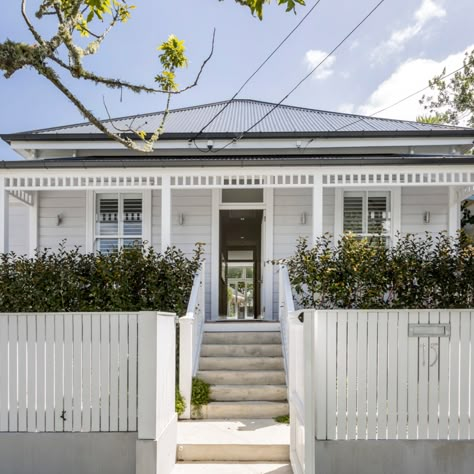 Weatherboard Exterior, Villa Renovation, Weatherboard House, Victorian Exterior, Front Verandah, Lean To, Bungalow Exterior, Cottage Renovation, Cottage Exterior