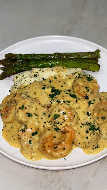 Creamy Shrimp And Potatoes, Creamy Shrimp And Mashed Potatoes, Shrimp With Mashed Potatoes Recipe, Garlic Shrimp And Mashed Potatoes, Meals Using Mashed Potatoes, Shrimp Mashed Potatoes Recipes, Shrimp Recipes Potatoes, Mash Potatoes And Shrimp, Mashed Potatoes And Shrimp