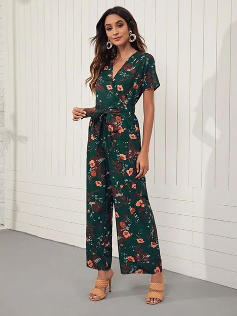 Floral Jumpsuit Outfit, Summer Jumpsuit Outfit, Sew Upcycle, Flower Print Jumpsuit, Flower Jumpsuit, Long Pant Jumpsuit, Belted Jumpsuit, Floral Print Jumpsuit, Boho Trends