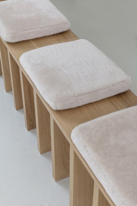 Long Bench in Oak by Tinatin Kilaberidze Cafe Bench, Bedside Bench, How To Bend Wood, Entry Bench, Long Bench, Counter Design, Bench Stool, Style Japonais, Wooden Bench