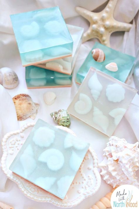 seashell melt and pour soap Soap With Embeds, Embeds In Melt And Pour Soap, Sea Salt Soap, Soap Design Ideas, Beach Soap, Soap Embeds, Soap Molds Diy, Blue Soap, Soap Tutorial