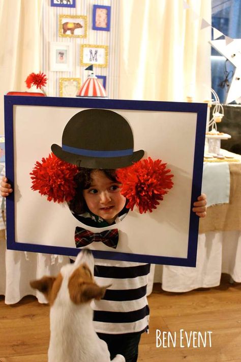 Circus Birthday Party Theme, Carnival Crafts, Theme Carnaval, Vintage Birthday Parties, Circus Carnival Party, Clown Party, Circus Theme Party, Carnival Themed Party, Circus Birthday Party