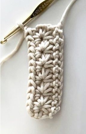 Crochet Straps Pattern, Crochet Connecting Stitch, Crochet Star Stitch Tutorial, How To Crochet Straps For Bags, Crochet Strap Pattern, Crochet Belt Pattern, Star Stitch Crochet Pattern, Crochet Videos Tutorials Step By Step, Crochet Straps For Bags