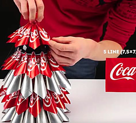 Learn to make this fabulous cheap quick Coke Bottle Coke Can Christmas Tree Beer Can Christmas Tree, Can Christmas Tree, Coke Bottle Crafts, Coke Can Crafts, Pop Can Crafts, Pine Cone Christmas Decorations, Tin Can Flowers, Soda Can Art, Soda Can Crafts