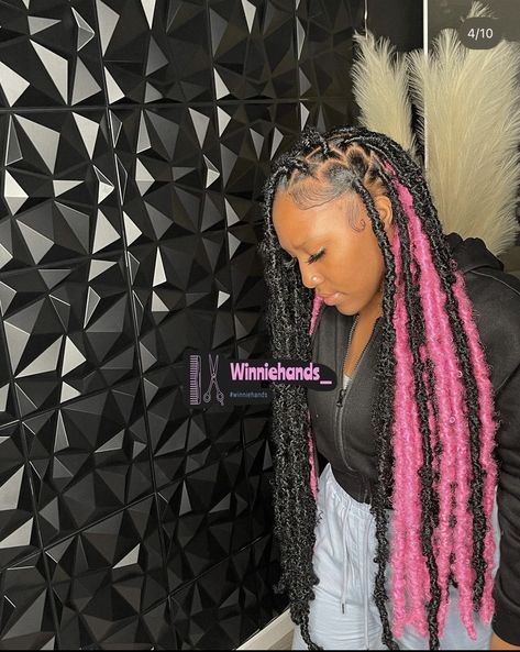 Hot Pink Butterfly Locs, Invisible Locs With Pink, Braided Hairstyles Pink And Black, Pink Soft Locs Black Women, Black And Pink Peekaboo Soft Locs, Soft Locs Brown And Pink, Butterfly Locs With Color Pink, Pink Peekaboo Soft Locs, Pink And Black Faux Locs