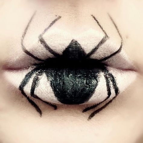 Spider Lips 🕷🕷🕷 #lipart #lipstick #lips #spider #spiderlips #halloween #halloweenmakeup #halloweenlips #makeup #makeupaddict #makeuplook #look #lotd Simple Halloween Makeup, Halloween Creative, Nice Lips, Halloween Makeup Easy, Pantomime, Halloween Images, Lip Art, Lipstick Lip, Easy Halloween