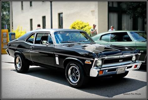 Cool Nova! Looks just like the one I had in high school except for the wheels. 1970 Nova, 66 Nova, Chevy Nova Ss, Chevy Ss, Classic Chevrolet, Chevy Muscle Cars, Chevrolet Nova, Chevy Nova, 1957 Chevrolet