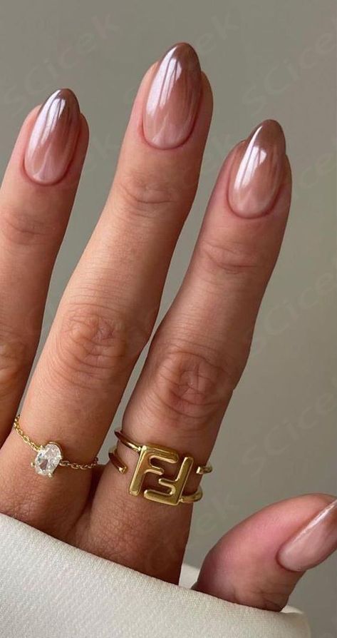 Nail Art Designs Old Money, Rich Mom Nails, Nail Elegant Classy, Nail Ideas Old Money, Clean Girl Nails Fall, Old Money Nail Color, Old Money Nails Fall 2024, Old Money Fall Nails, Classy Old Money Nails