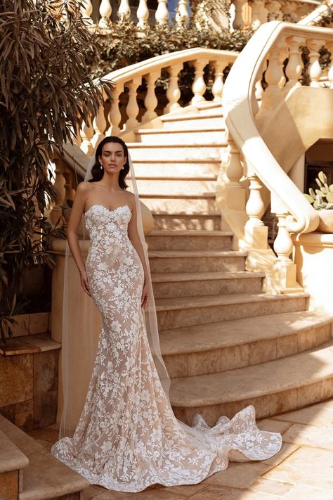 Caliente Collection Luxury Lace Wedding Dress, Chic Mermaid Wedding Dress, Elegant Trumpet Wedding Dress, Lace Fit And Flare Wedding Dress, Fitted Wedding Dress Lace, Fitted Lace Wedding Dress, Trumpet Wedding Gown, Marie Antoinette Dresses, Floral Lace Wedding Dress