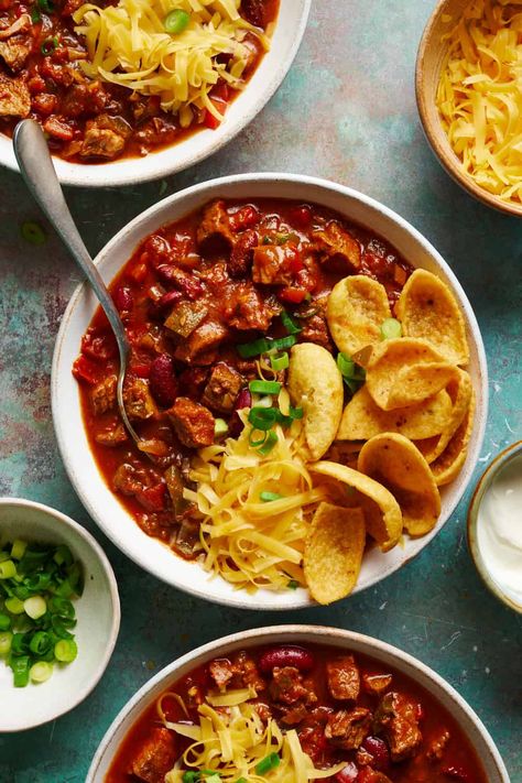 Meaty Slow Cooker Steak Chili Steak Chilli Recipes, Crockpot Steak Chili, Chili With Sirloin Steak, Steak Chili Recipe, Slow Cooker Chilli, Stewing Steak, Steak Chili, Slow Cooker Steak, Crockpot Steak