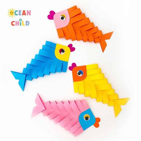 Easy and fun origami paper fish craft! - Ocean Child Crafts Fish Art And Craft, Paper Fish Craft, Fish Project, Fun Origami, Octopus Crafts, Whale Crafts, Fish Craft, Cactus Craft, Christmas Angel Crafts