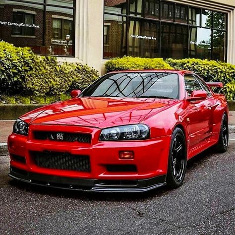 Not just Ferrari's look good in red, what's your take on this R34? Nissan Gtr Nismo, Gtr Nissan, Nissan R34, Nissan Gtr R34, R34 Skyline, Gtr Skyline, Nissan Skyline R34, Skyline Gtr R34, R34 Gtr