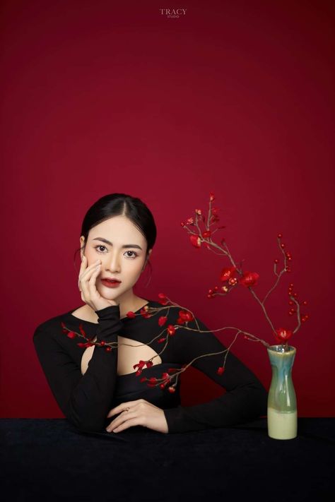 Red Background Portrait, Red Background Photoshoot, Poses For Fashion Illustration, Cny Photoshoot, Red Photoshoot, Poses For Fashion, New Year Photoshoot, Red Portrait, Photography Studio Setup