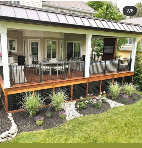 Backyard Patio Length Of House, Camper Porches And Decks, Side Porch Ideas, Mobile Home Landscaping, Manufactured Home Porch, Ipe Deck, Deck Skirting, Deck And Patio, Covered Patio Design