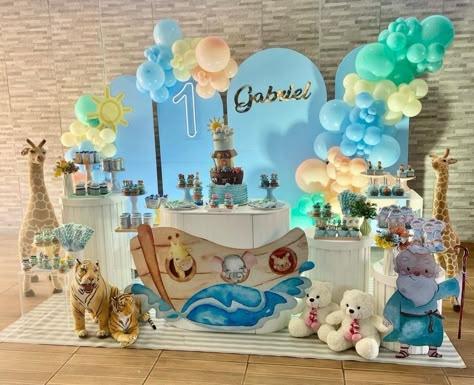 Noahs Ark Cake, Noahs Ark Party, Baby Birthday Decorations, Party Entrance, Noah S Ark, Boy Baby Shower Themes, Noahs Ark, Baby Party, Wild Ones