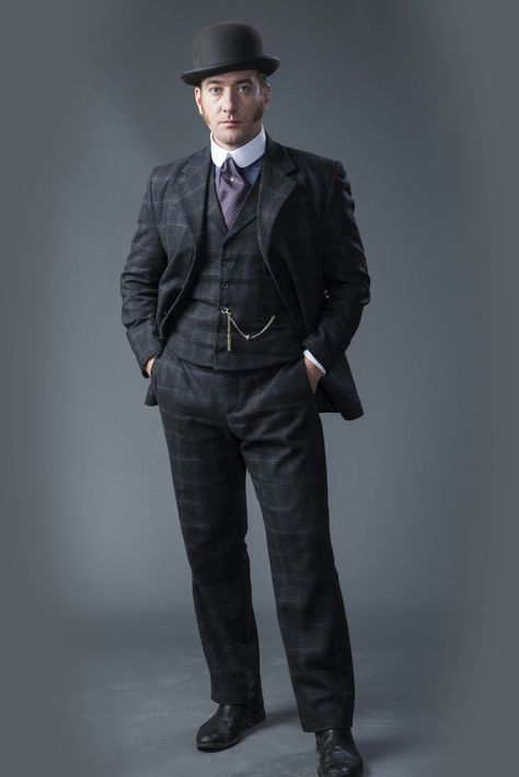 Ripper Street Season 3 Edmund Reid Jack The Ripper Character Design, Jack The Ripper Identity, Jack The Ripper Victims Costume, Jack The Ripper Syndicate, Detective Aesthetic, Ripper Street, Bowler Hat, Matthew Macfadyen, Victorian Clothing