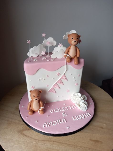 Celebrating 6months with a halfway to One birthday cake for twin girls. 6 Months Birthday Cake For Girl, Halfway To One Cake, Halfway To One, Half Way To One, Six Month Birthday, One Birthday Cake, Half Birthday Cakes, Twin Birthday Cakes, Twins Cake