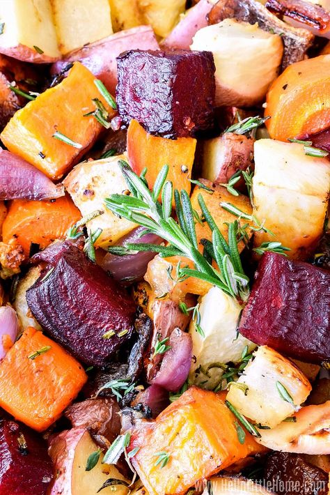 Oven Roasted Root Vegetables, Easy Healthy Side Dishes, Root Vegetables Recipes, Roasted Vegetable Recipes, Sheet Pans, Vegetable Medley, Roasted Root Vegetables, Healthy Side, Easy Paleo