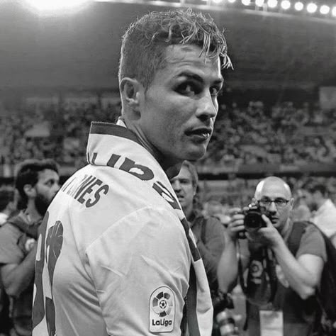 Cristiano Ronaldo, Ronaldo, Football, Black And White, The World, Music, White, Black, American Football