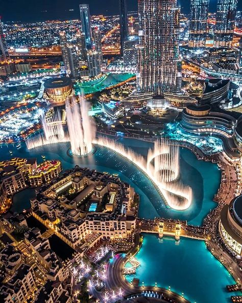 Dubai Wallpaper, Dubai Burj Khalifa, Dubai Nightlife, Hotel Booking App, Dubai Video, Dubai Houses, Dubai Beach, Luxury Lifestyle Travel, Dubai Architecture