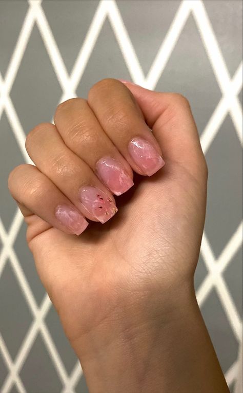 Hand placed to show nail design in front of diamond painted walls. Nails are pink with white marbling and have a flower detail on the ring finger. Short Nails With Flowers, Pink Short Nails, Nails With Flowers, Marble Nails, Flowers Pink, Nail Inspiration, Summer Nail, Marble Effect, Nails Nailart