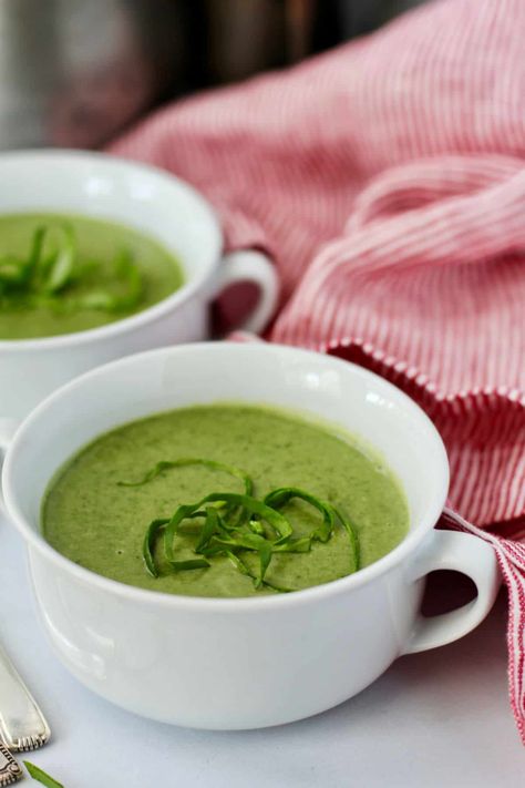 Cream of Spinach Soup Cream Of Spinach, Cream Of Spinach Soup, Potato Chowder, Spinach Soup, Small Food Processor, Creamed Spinach, Food And Recipes, Minced Onion, Kitchen Stories