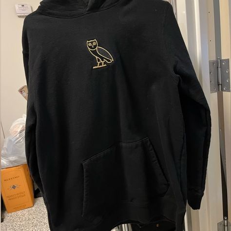 Drake’s OVO pull over hoodie Ovo Outfit, Ovo Logo, Drake Hoodie, Ovo Hoodie, Drake Clothing, Drake Ovo, Pull Over Hoodie, Embroidery Hoodie, Drake