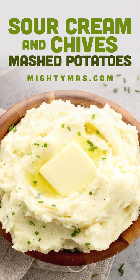 Sour Cream And Chives Potatoes, Mashed Potatoes With Sour Cream Recipe, Sour Cream And Chives Mashed Potatoes, Sour Cream And Onion Mashed Potatoes, Sour Cream And Chive Mashed Potatoes, Chive Mashed Potatoes, Sour Cream Mashed Potatoes, Whipped Potatoes, Best Mashed Potatoes