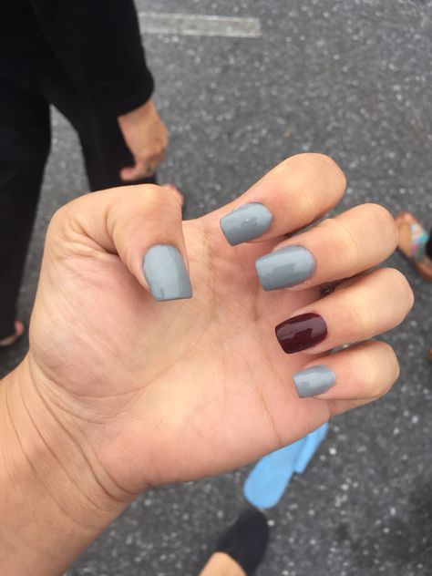 Maroon and grey nails ❤️ got done today Gray And Maroon Nails, Grey And Maroon Nails, Grey And Burgundy Nails, Gray And Burgundy Nails, Burgundy And Grey Nails, Homecoming Fits, Winter Nails Coffin, Maroon Nail Designs, Fall Wedding Nails