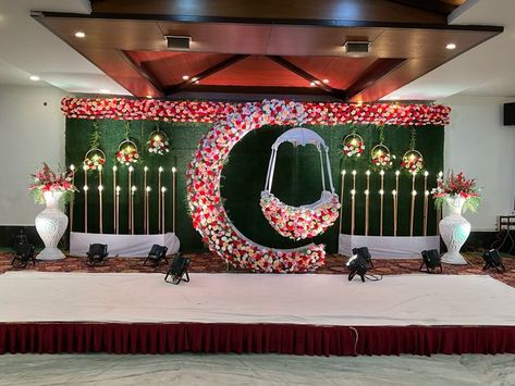 Cradle Ceremony Decorations, Stage Decoration Photos, Cradle Decoration, 21st Decorations, Naming Ceremony Decoration, Engagement Stage Decoration, Magam Work, Reception Stage Decor, Simple Stage Decorations