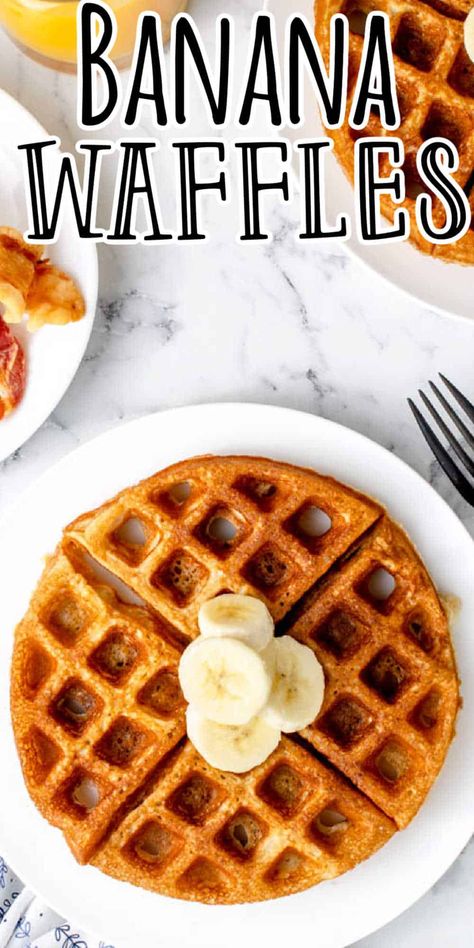 Banana Waffles Easy, Waffles Recipe Easy, Banana Waffle Recipe, Waffles From Scratch, Blueberry Waffles Recipe, Easy Waffle Recipe, Belgium Waffles, Banana Waffles, Waffle Ingredients