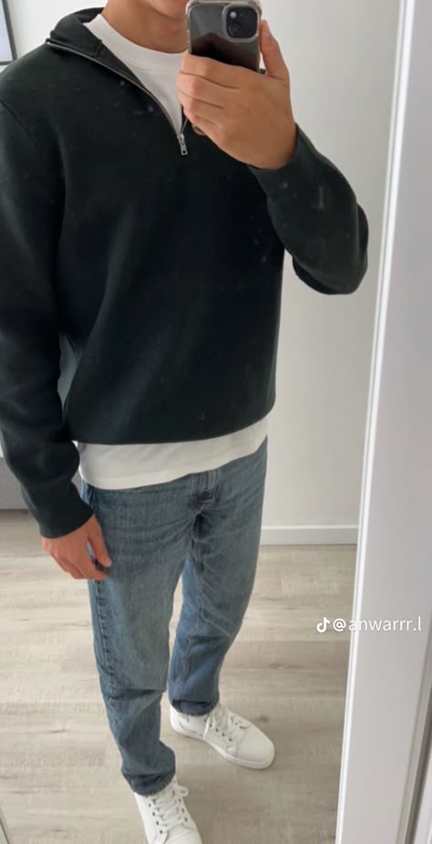 Mens Sweater And Jeans, Cute Man Outfits, Bf Style Outfit, Uk Men Outfit, White Pants Men’s Outfit, Men Straight Jeans Outfit, Zara Boyfriend Outfit Men, Zara Man Aesthetic, Black Quarter Zip Outfit Men