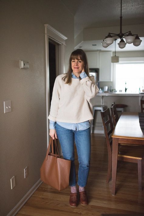 A Week of Outfits: Clog-Lover - Seasons + Salt How To Style Clogs With Socks, Boc Clog Outfits, Brown Clogs Outfit Fall, Black Clogs Outfit Winter, Fall Outfits With Clogs Women, Dansko Clogs Outfit Jeans, Dansko Clogs Outfit Winter, Socks With Clogs Outfit, Dansko Clogs Outfit Work